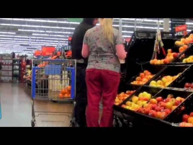 FARTING ON FOOD PRANK