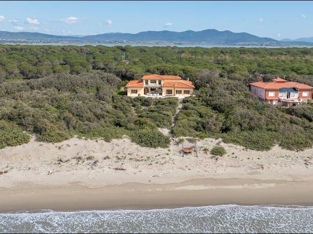 Magnificent Villa pieds dans l'eau in Castiglione della Pescaia - CD/TF07