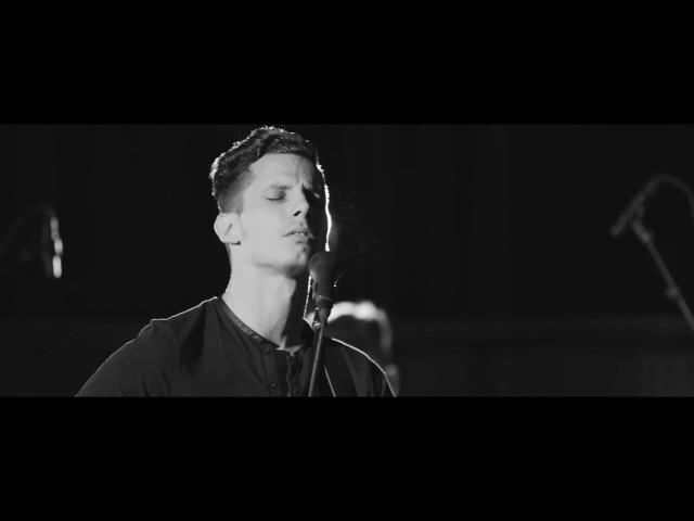 Devin Dawson - Secondhand Hurt | The Chapel Sessions