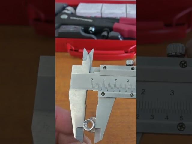 Einpressmutter ausmessen | ImmoTrainer Hauswart Wetzikon