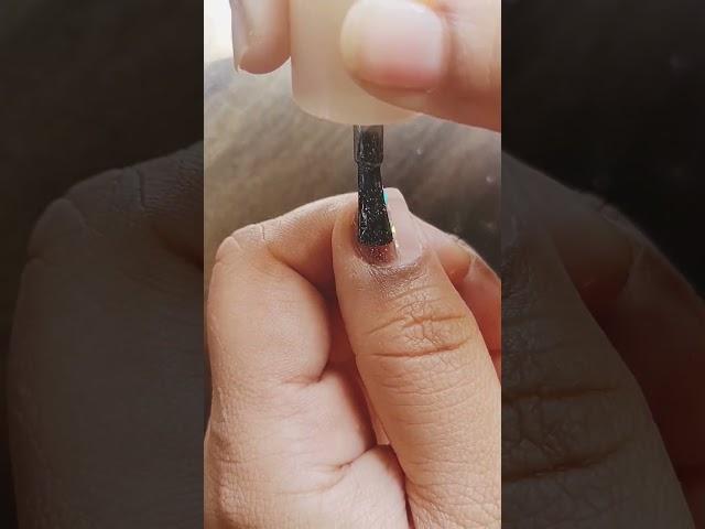 Easy strip #nails #viral #trending #youtubeshorts #nailsart #naildesign #tejuvalvi #beautybeast7