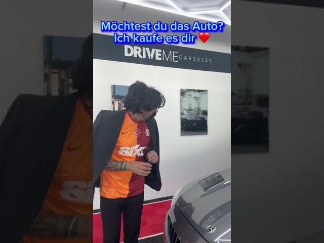 Ali i Ajša kupili sebi auto  Ali und Ajse haben sich ein Auto gekauft  | Hi Babo