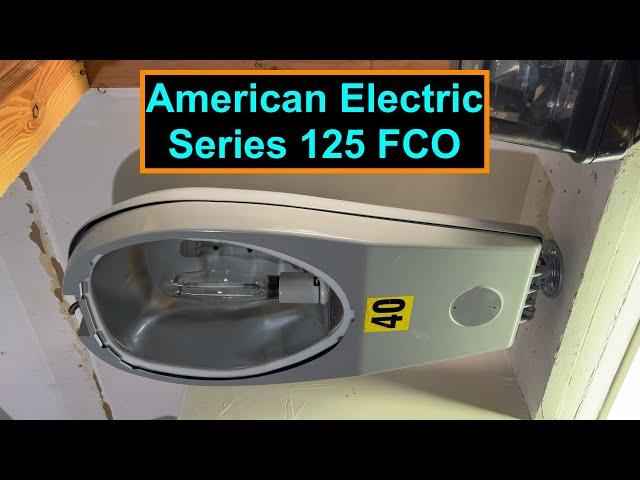 American Electric Series 125 400watt HPS FCO Street Light