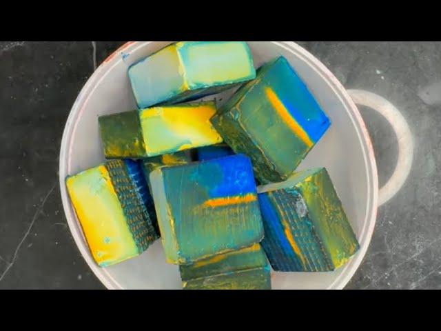 Dyed Green & Blue Gym Chalk | Asmr Cloud