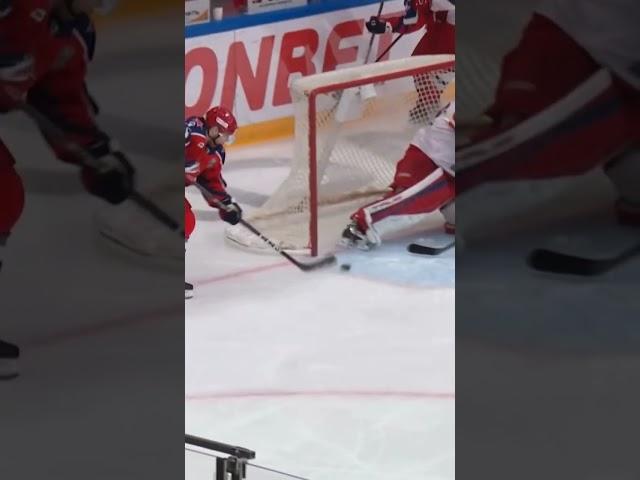 KHL No-look pass and goal #cska #hockey