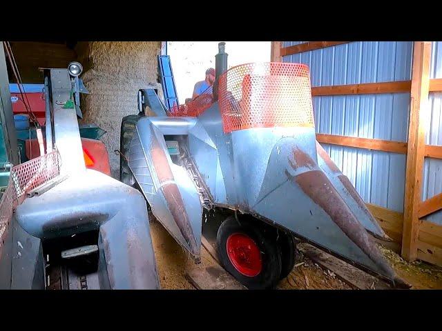 Getting Ready For Harvest 2024! Mounting The Corn Picker and Fixing The Farmall Super M-TA!