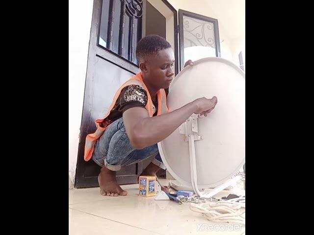 How to couple a digisat satellite dish 