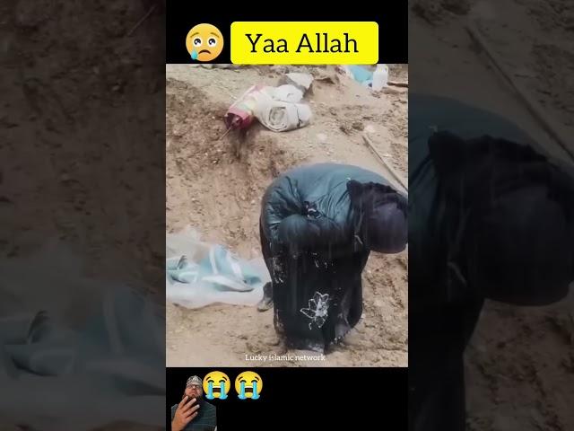 Allah Hu Akbarye Dekho ik Gareeb maaApne Bacchon ko kese Pal rahi hai #new #vidio #filistin#shorts