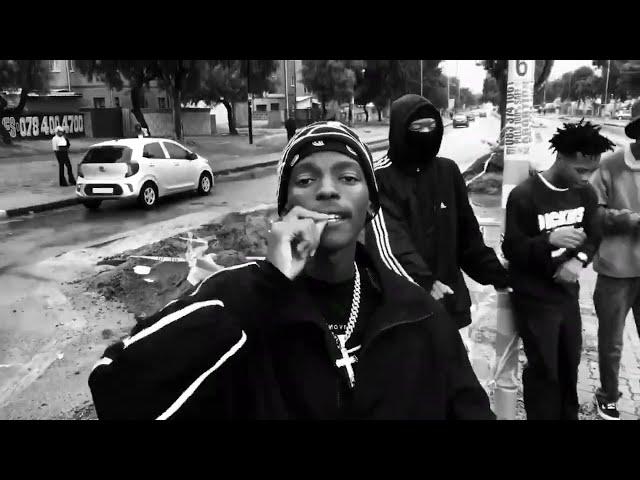 Kat MANJARO - RUNNING MEN (Official music video) {Dir.@bxsic.csa_ }