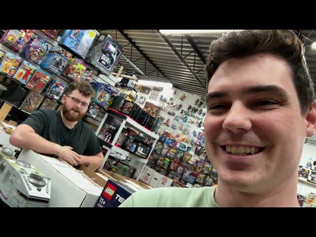 Buying a $4,000 LEGO Star Wars Minifigure Collection On Sight! (MandR Vlog)