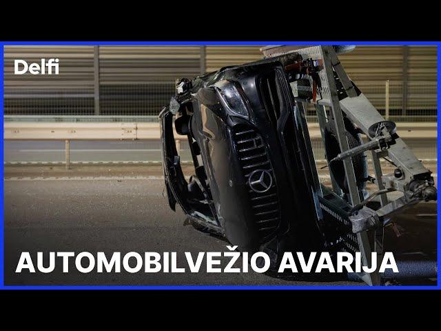 Savaitės kriminalai. Automobilvežio avarija magistralėje ir tragiškas gaisras Vilniuje