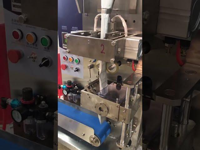Automatic salt granulates three side sealing sachet packing machine