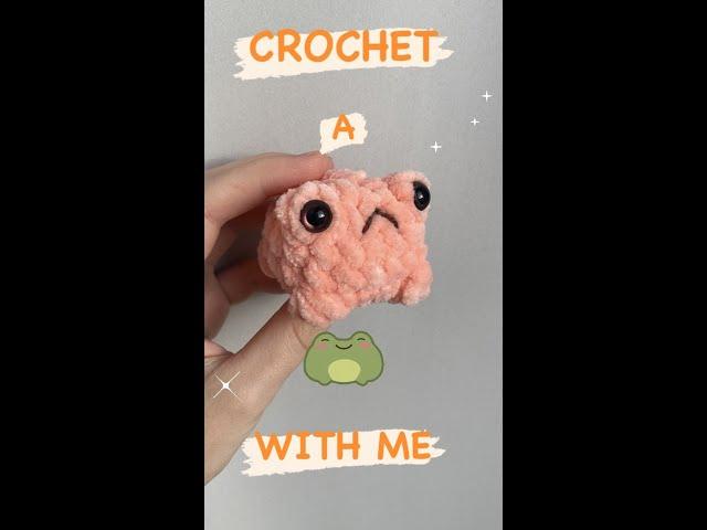 Crochet a frog with me 