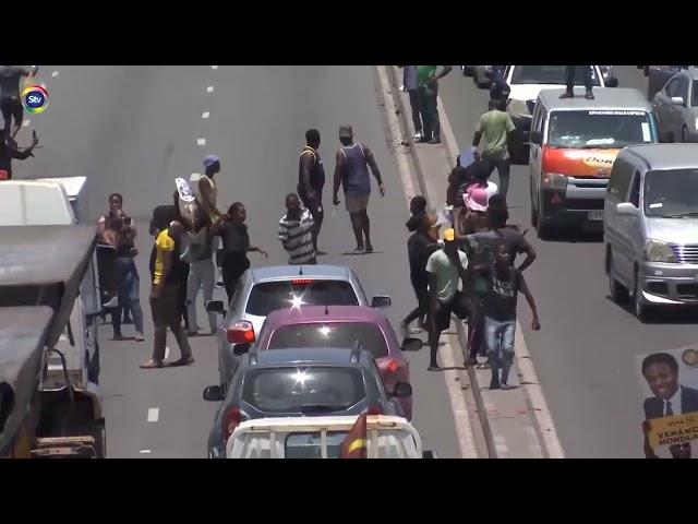 EN4 pára por 15 minutos devido às manifestações