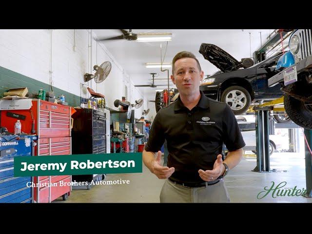 How Industrial Fans Benefit Automotive Shops