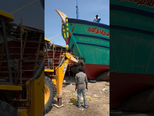 New Fishing Boat Launch into The Sea #shorts #indianoceanfisherman