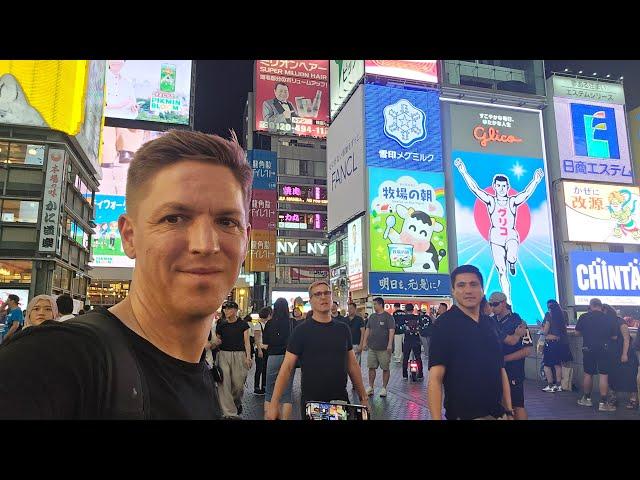 Osaka, LIVE! Tuesday Night in Dotonbori