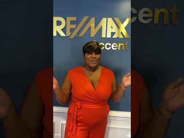 Meet Dana Barnes with the Teresa Cowart Team at RE/MAX Accent!