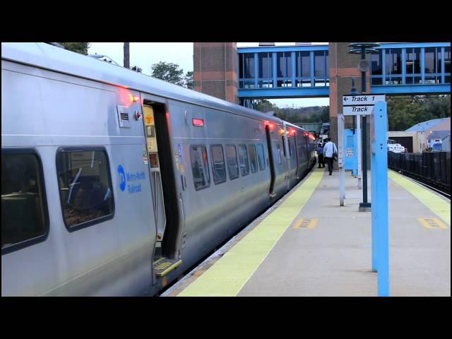 Metro-North Railroad: Train action at Hawthorne, NY [M3, M7A, P32AC-DM]