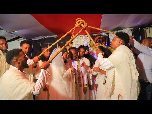 ኣዚዮም ደስ ዝብሉ መርዑ ሰለል እትብሉ መርዓ ዓጋመ