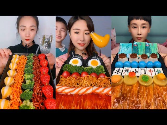 Chinese mukbang eating soo fast can you do that   Eating Sound 너무 빨리 먹는 중국 먹방 너 할 수있어