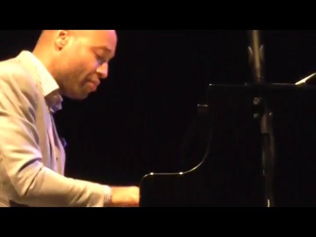 Aaron Diehl Trío Etude N° 16 Philip Glass