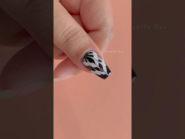 Easy Nail Art Design #nailart #naildesign #shorts