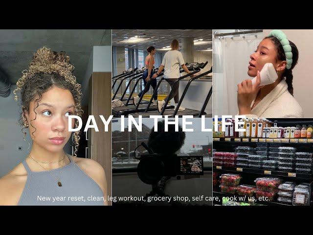 DAY IN LIFE l reset w/ us for the new year, gym vlog, target run, cook dinner w/ us