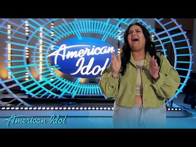 Nicolina's Idol Stunning Audition Gets All 3 JUDGES ON THEIR FEET!