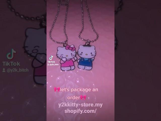 let's package an order    #hellokitty #sanrio #smallbusiness #shortspage #y2k #cute #shorts