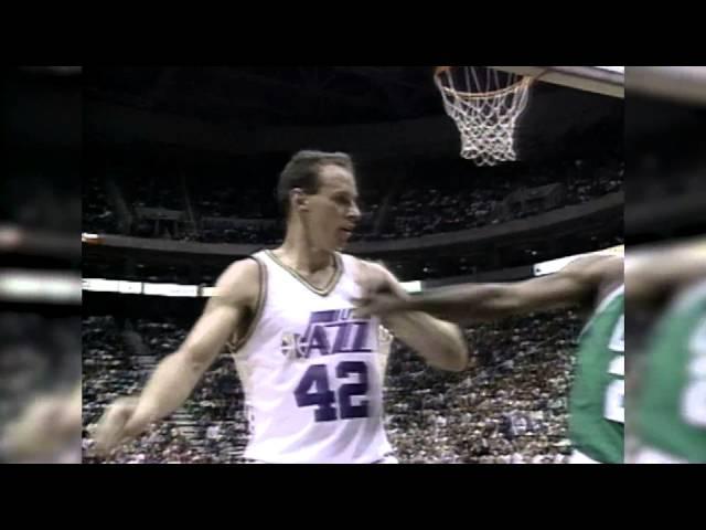 Larry Krystkowiak and Sherman Douglas Fight