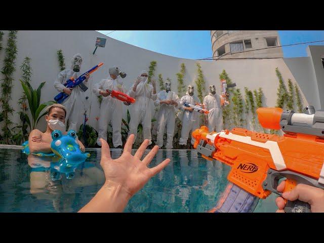 Nerf War: Toilet Paper War (First Person Shooter 8)