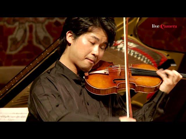 Fumiaki Miura & Varvara: Mozart Sonata no. 23 in D major K.306, I. Allegro con spirito