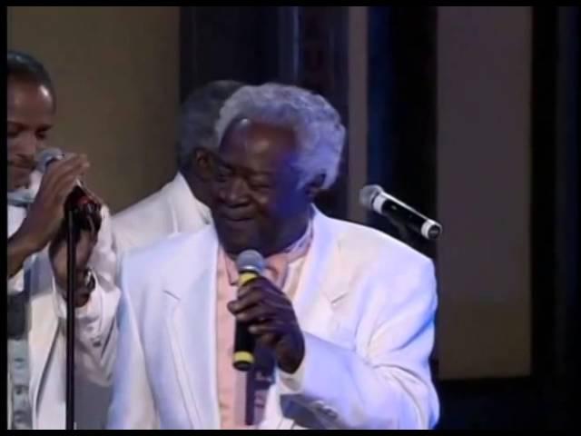 The Drifters   White Christmas