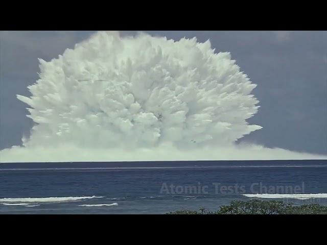 Underwater Wahoo atomic bomb explosion of 1958