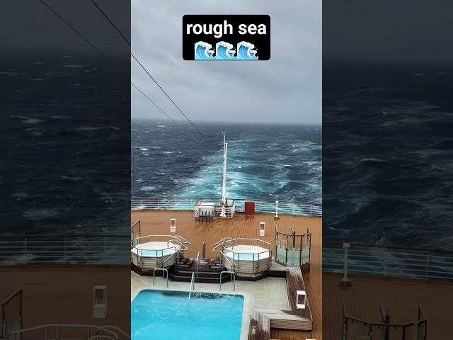 very rough sea #seaman #viral #trendingshorts #cruiseship #sea #ship #fyp @arloveda.channel