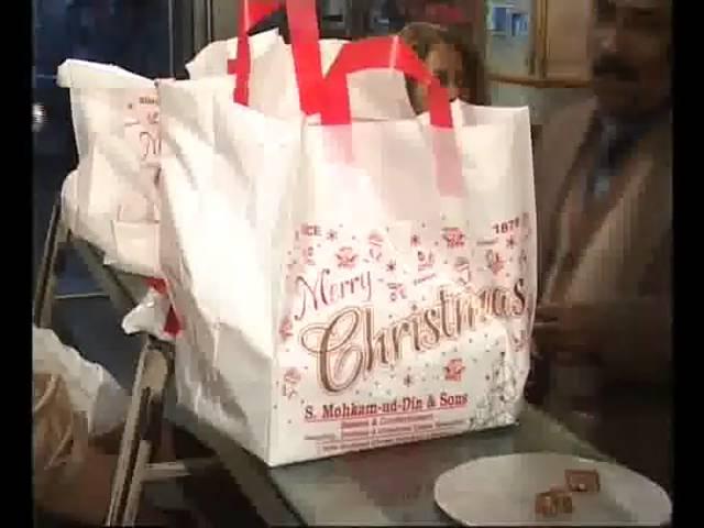 Mohkam Ud Din Sweets & Cakes On Christmas Pkg By Jamil Mirza.flv