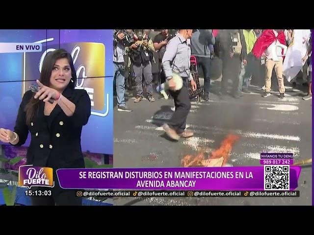 Manifestantes queman banderas de EE. UU. y China en protesta contra la cumbre APEC