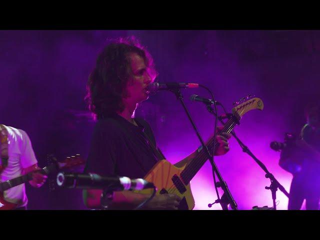 King Gizzard & the Lizard Wizard - East West Link (live in Melbourne '21) [CC: lyrics/subtítulos]