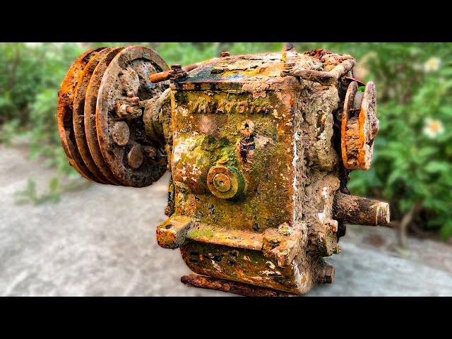 Maintenance And Restoration Of A 35 Year Old Vintage Agricultural Machine Gearbox For A Farm Owner