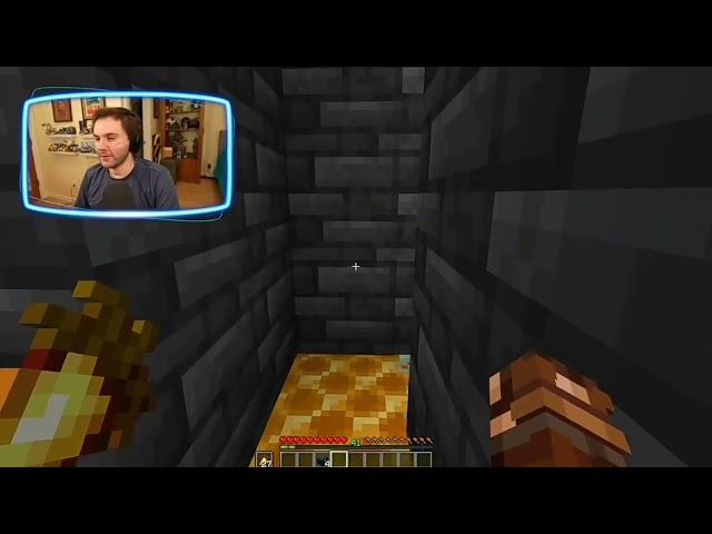 " Grian Jumpscares Scar " Hermitcraft season 10 moment #grian #goodtimeswithscar #hermitcraft #clips