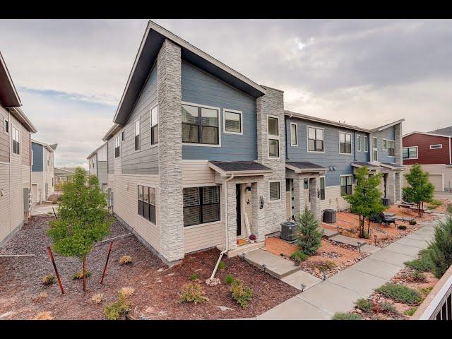Debbie Joseph presents 9279 Merino Court, Unit D Littleton, CO | ColdwellBankerHomes.com