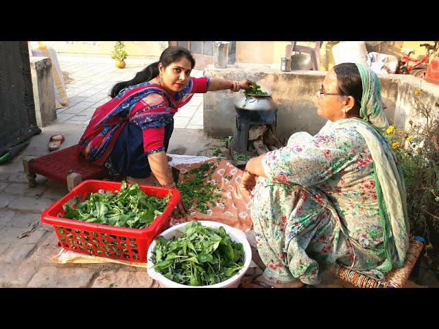 Punjabi Women Making Sarso ka Saag nd Makki ki Roti RecipeVillage life of Punjab/India Rural life