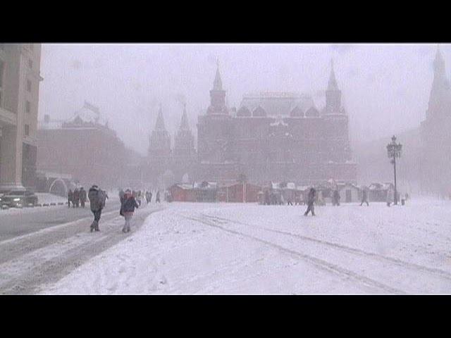 Snow in Moscow: Winter wonderland or traffic hell