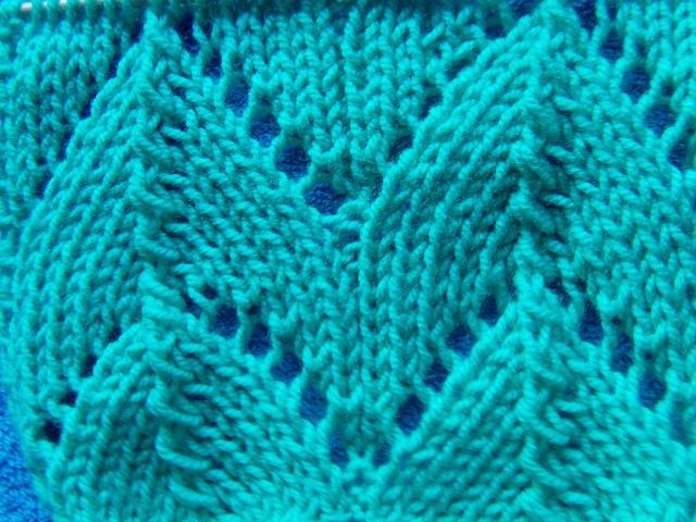 WZORY NA DRUTACH-KNITTING STITCH--FALUJACY AZUR