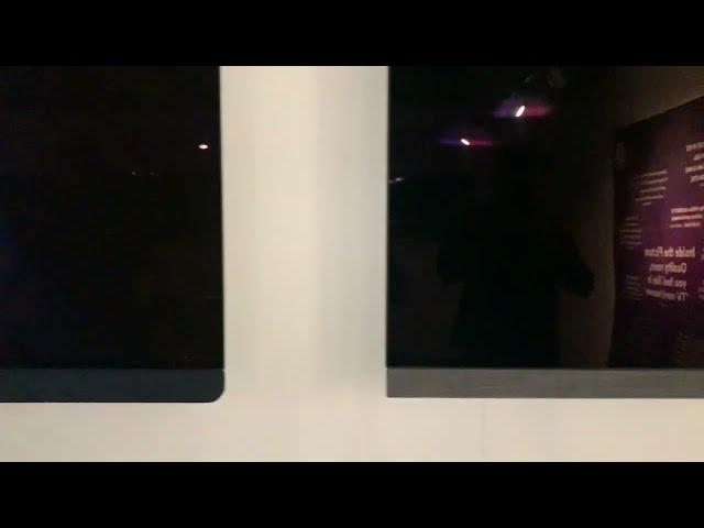 MLA OLED (left) vs. OLED EX (right) anti-reflective coating