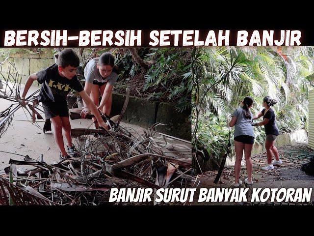 CLEAN UP AFTER FLOOD