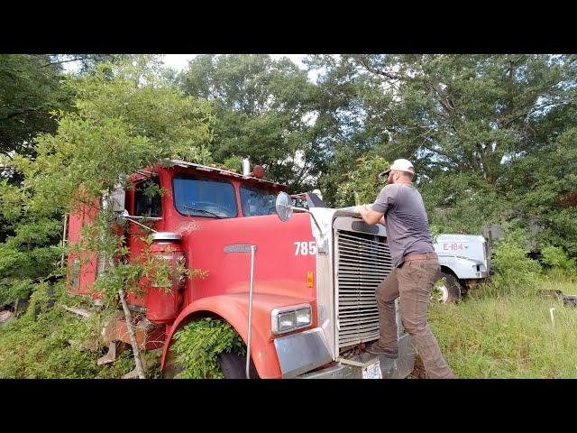 Will It START?!!!1987 FLD FreightLiner sitting for 12 YEARS