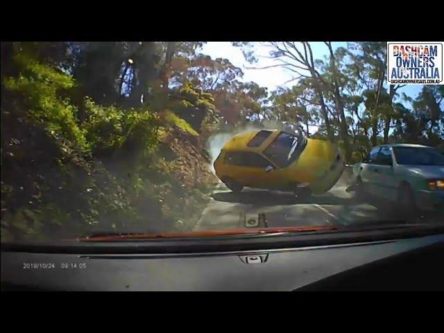 Overtaking Audi causes 3 car crash (2 cars roll) - Adelaide, South Australia