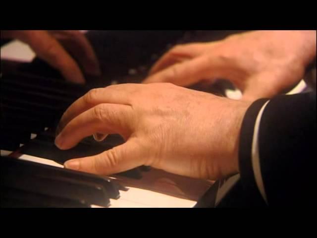 Daniel Barenboim plays Beethoven Sonata No. 8 Op. 13 (Pathetique)